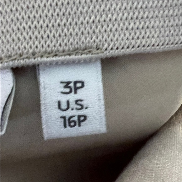 CHICO’S Beige Wide-Leg Trousers 16p Slimmimg Thick Fabric The Perfect Work Pants - Picture 6 of 7